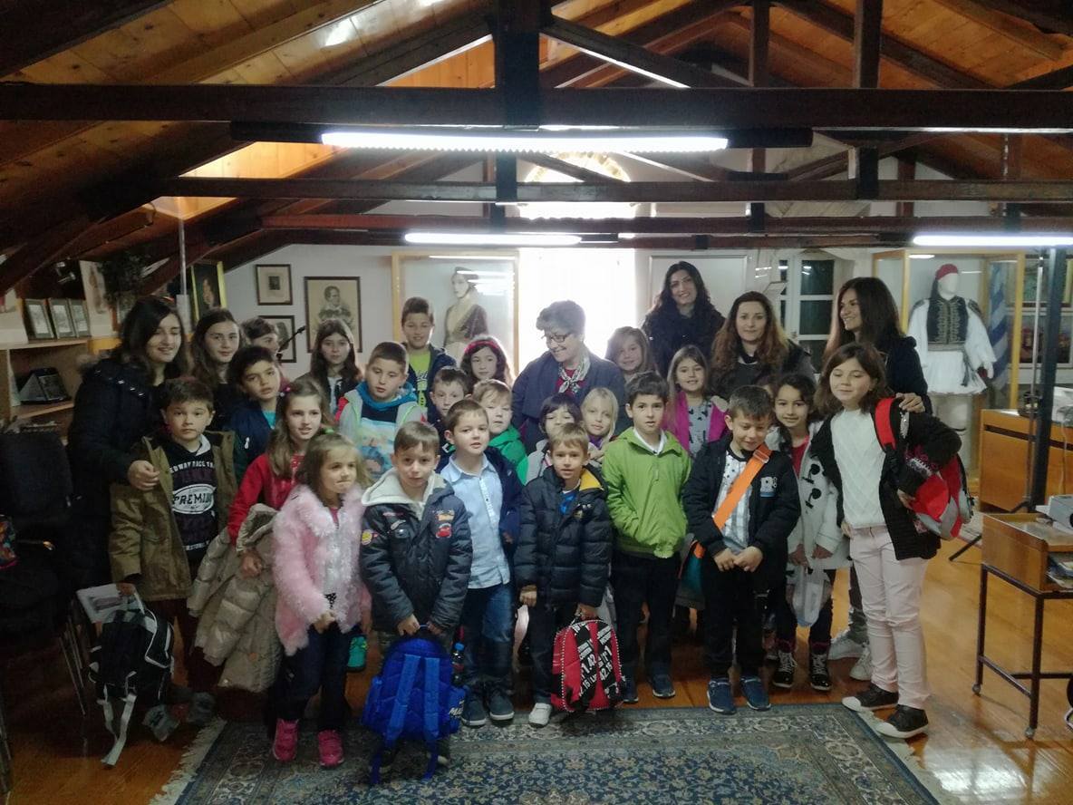 Read more about the article Δημοτικό Σχολείο και Νηπιαγωγείο από το Τρίκορφο Ναυπακτίας