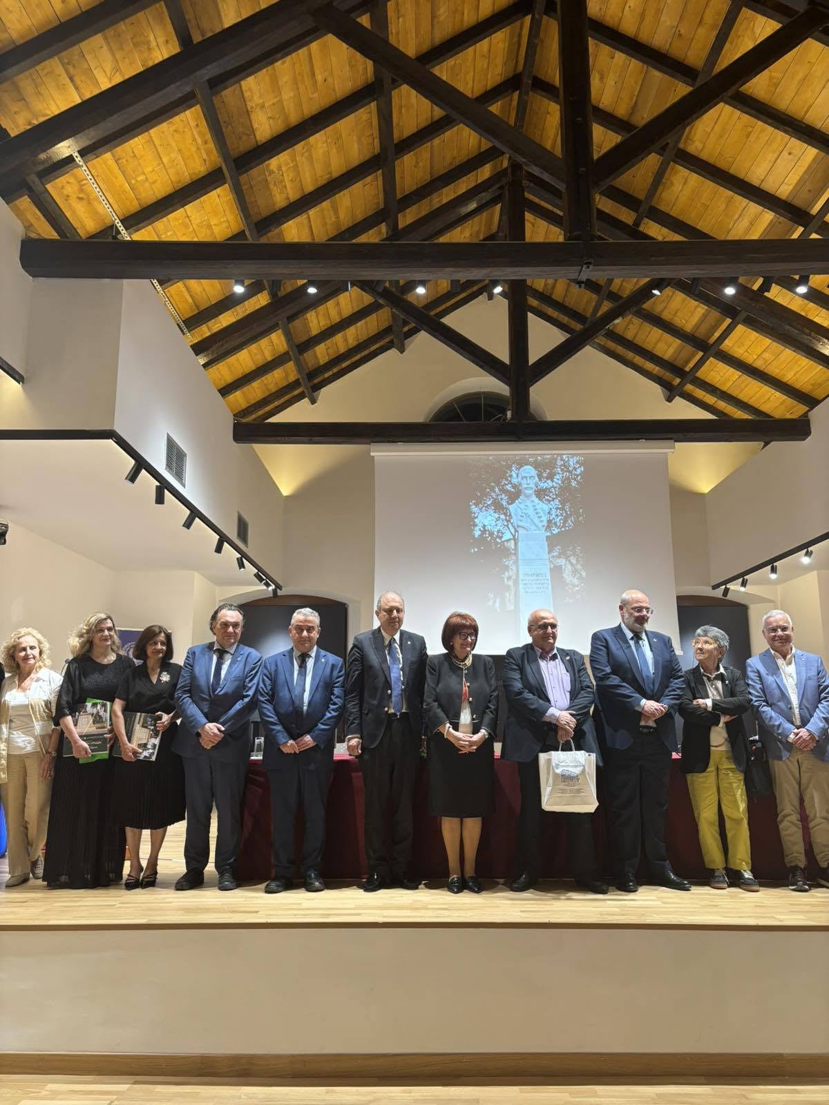 Read more about the article Φωτογραφικό υλικό από την Εκδήλωση “Ο ΚΗΠΟΣ ΤΩΝ ΗΡΏΩΝ”